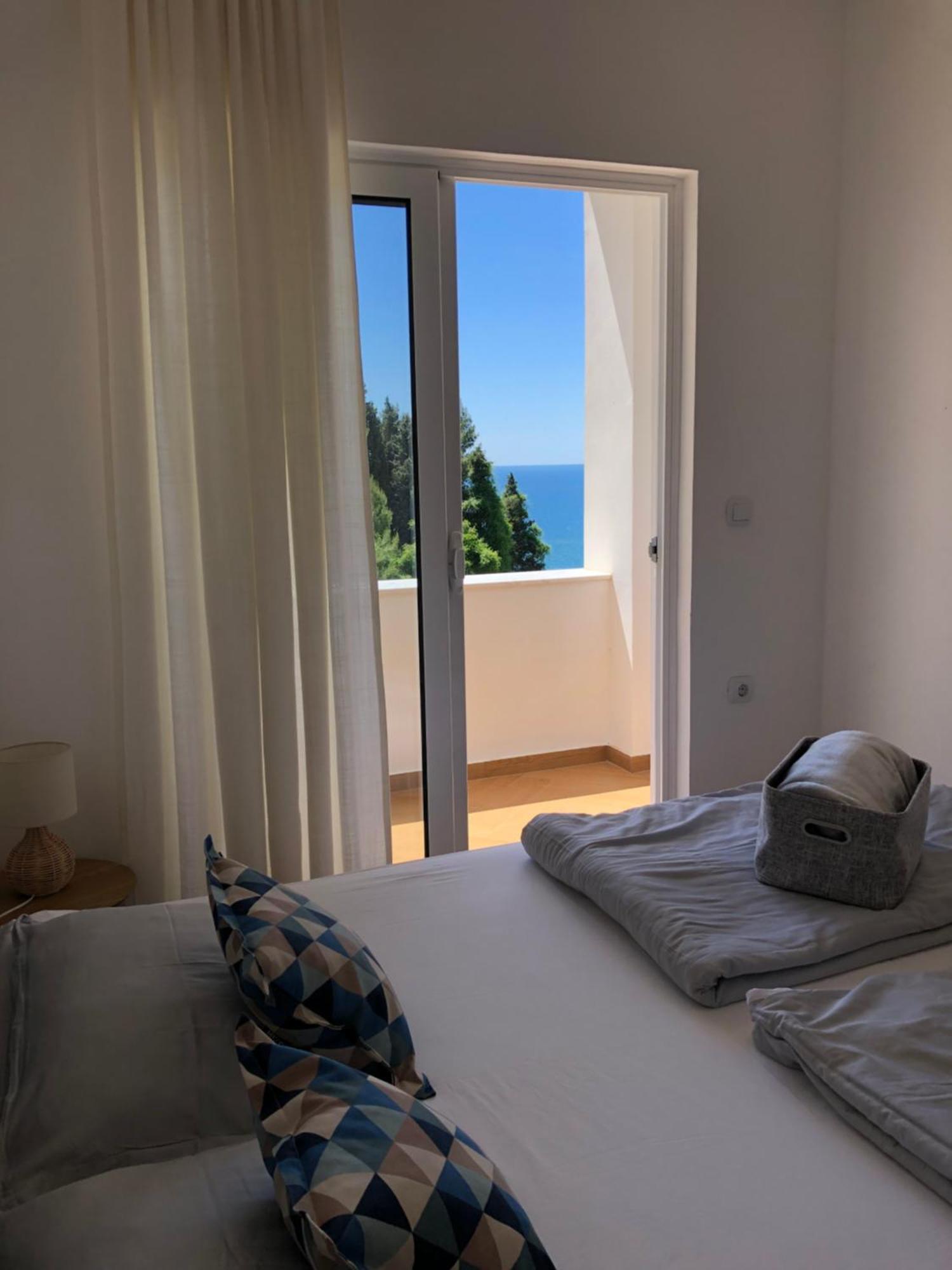 Apartments Lungo Mare Улцинь Экстерьер фото
